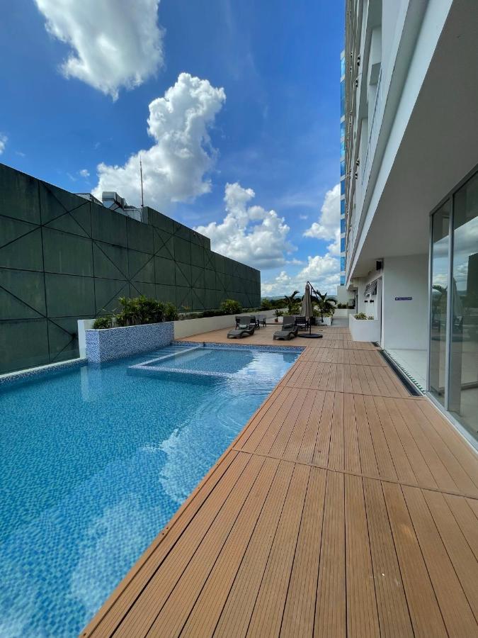 Apartment Inspiria 1803 Unit With Balcony Beside Abreeza Mall